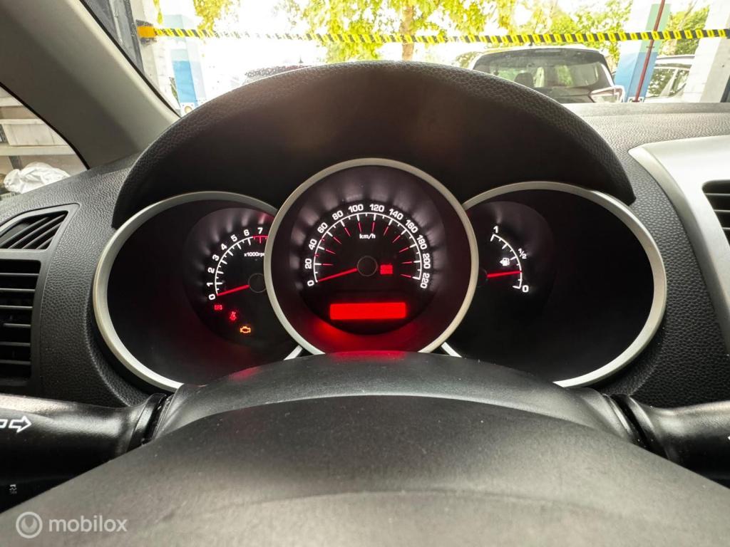 Kia Venga 1.4 cvvt x-ecutive