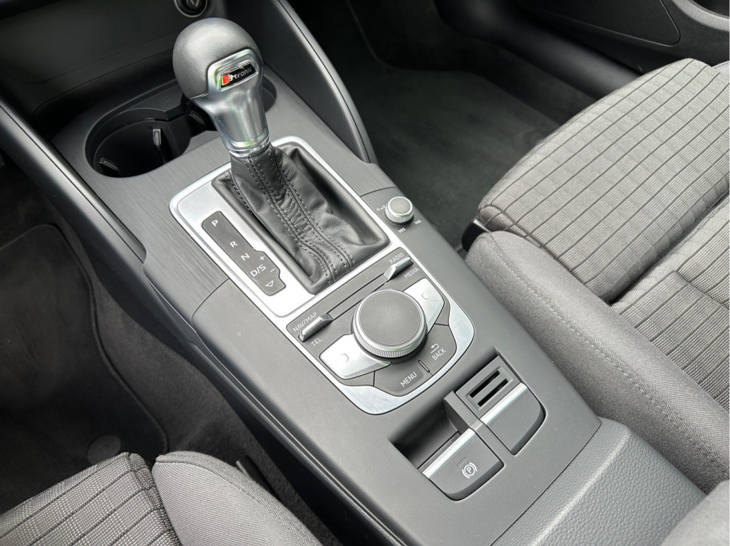 Audi A3 sportback 1.5 tfsi 150pk s-tronic sport | incl. 1 jaar bovag garant