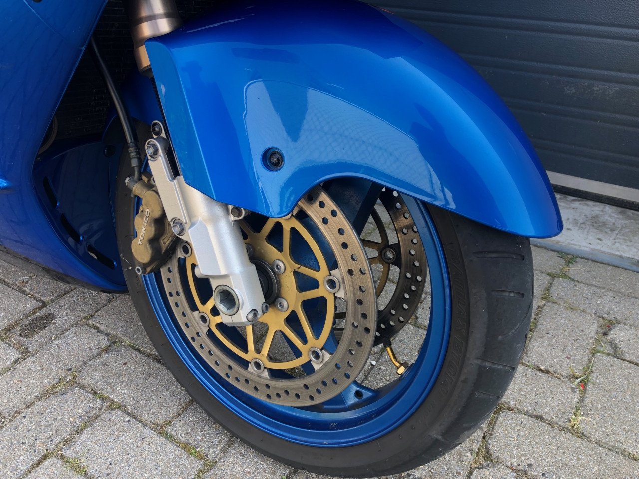Kawasaki ZX12-R uit 2002 van 1e eigenaar! Keurige originele staat €3500,-