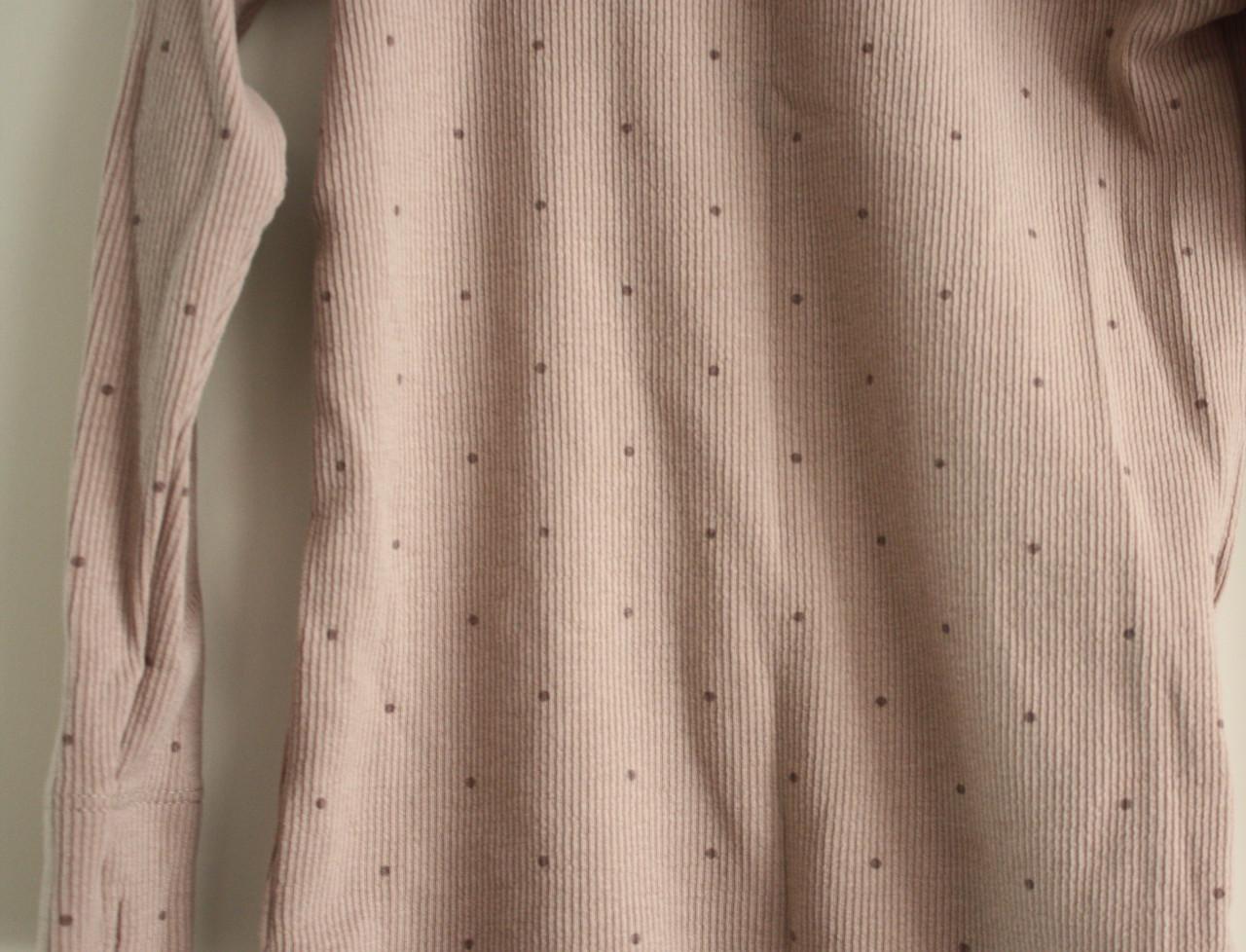 Grijs toupe shirt met stippenmaat 104