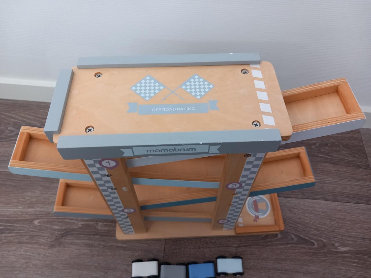 Houten autobaan Mamabrum