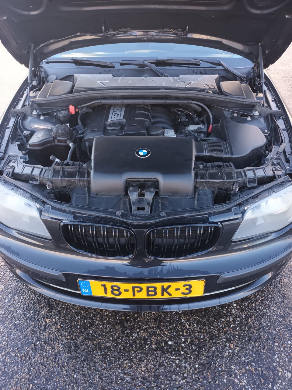 Een zeer mooie BMW 1 serie. Motorisch perfect in orde.
