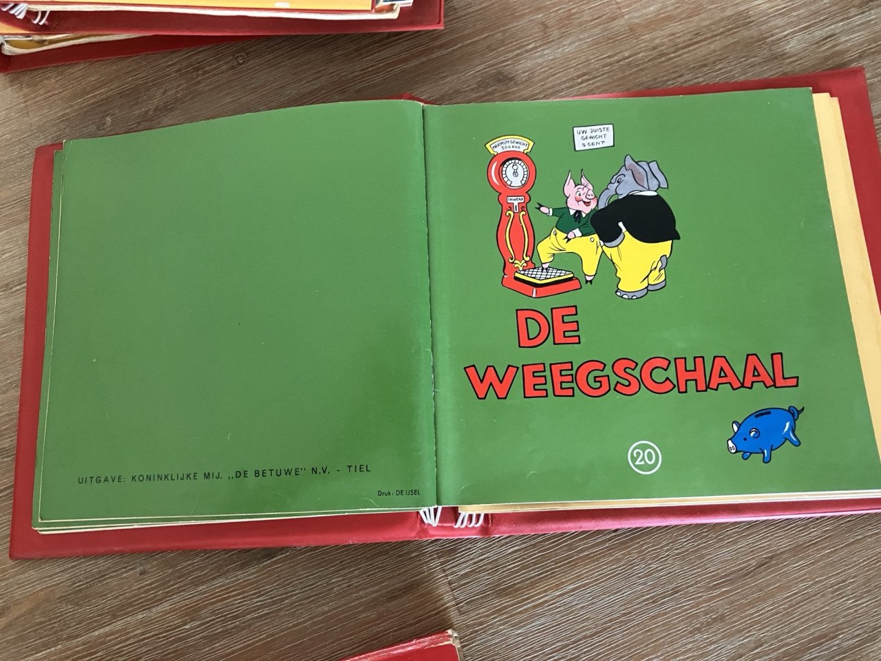 Te koop: 46 boekjes De avonturen van Flipje.