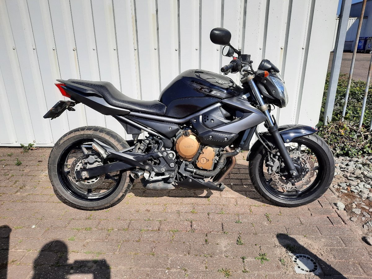 Yamaha XJ6-N abs uit 2009