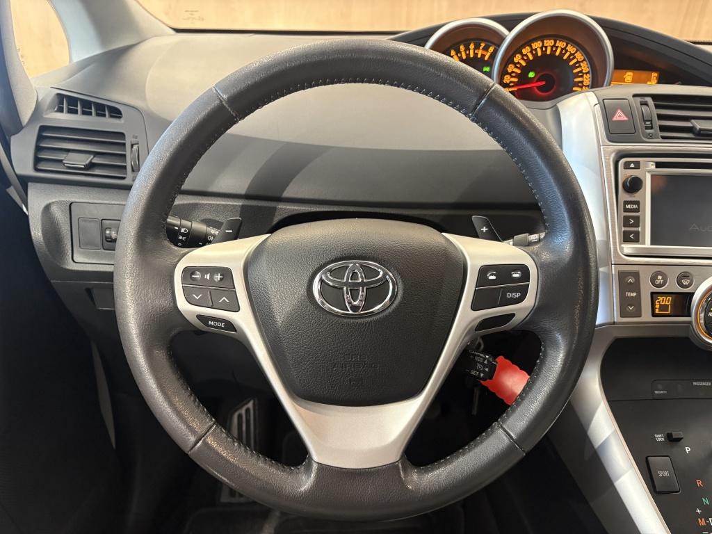 Toyota Corolla Verso 1.8 vvt-i business | dealer onderhouden |