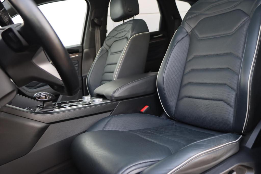 Volkswagen Touareg 3.0 tsi ehybrid 4motion atmosphere 380pk tiptronic