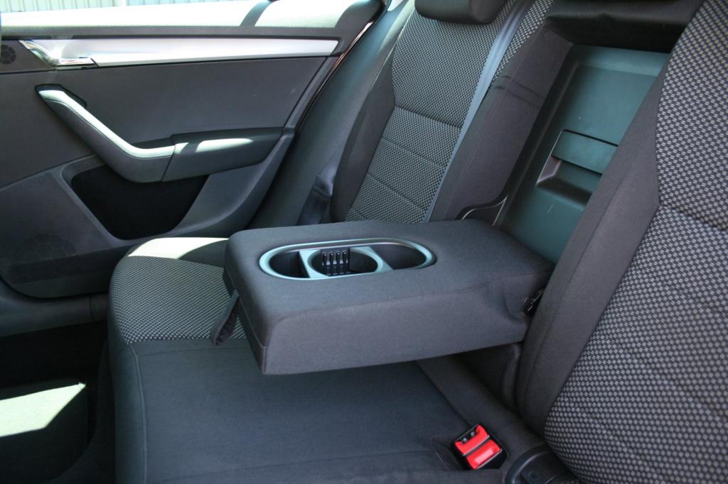 Skoda Octavia combi 1.6 tdi greentech ambition