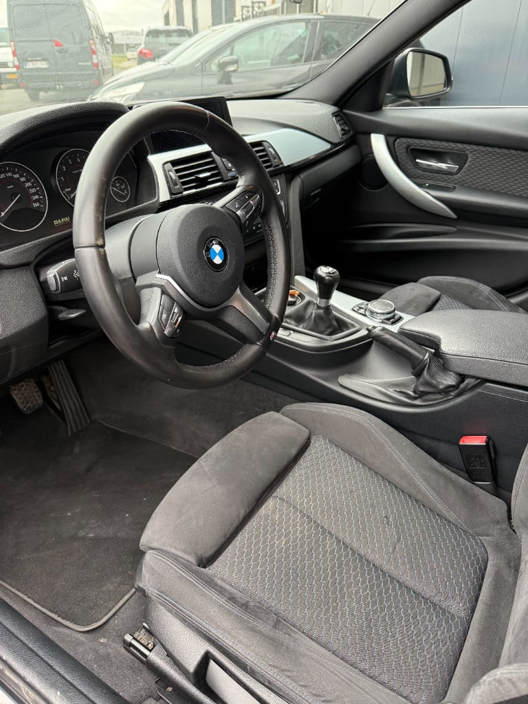 BMW 3-serie 316i - touring - m sport edition - origineel nl - nap -