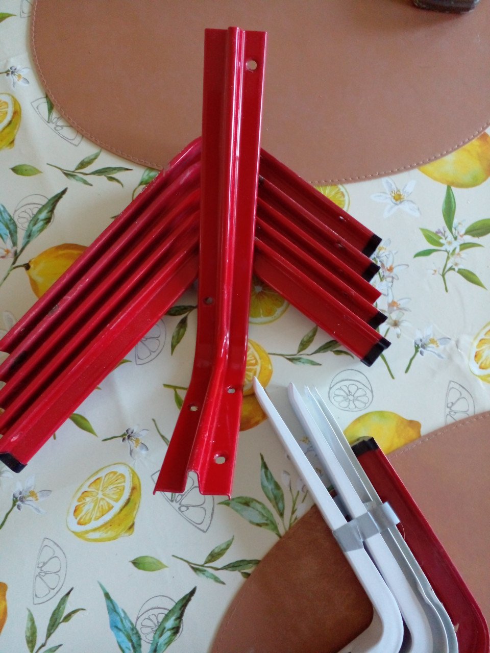 11 x universele plankdragers (draaggedeelte is 22 cm)