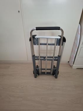 Platte vervoers /steek wagentje