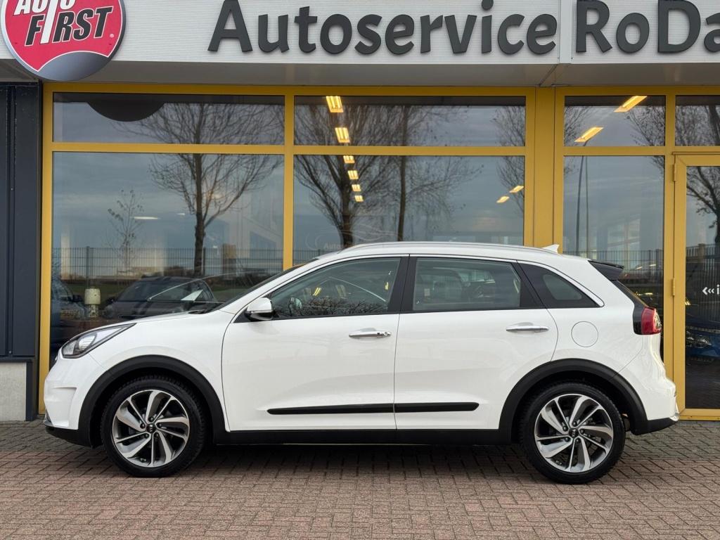 Kia Niro 1.6 gdi hybride - stoelverwarming - stuurwielverwarming - leer
