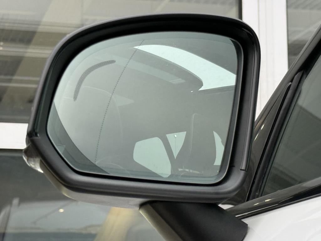 Volvo XC40 t5 262pk recharge r-design| full options! 20''lm