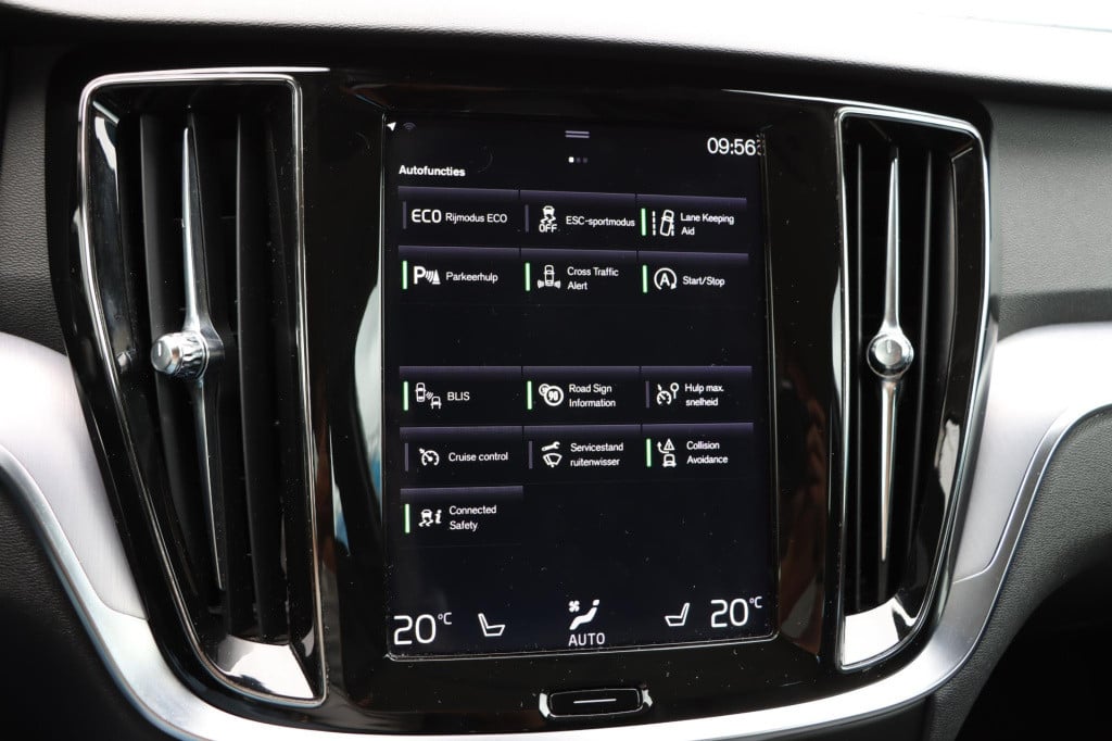 Volvo V60 2.0 t5 momentum 250pk