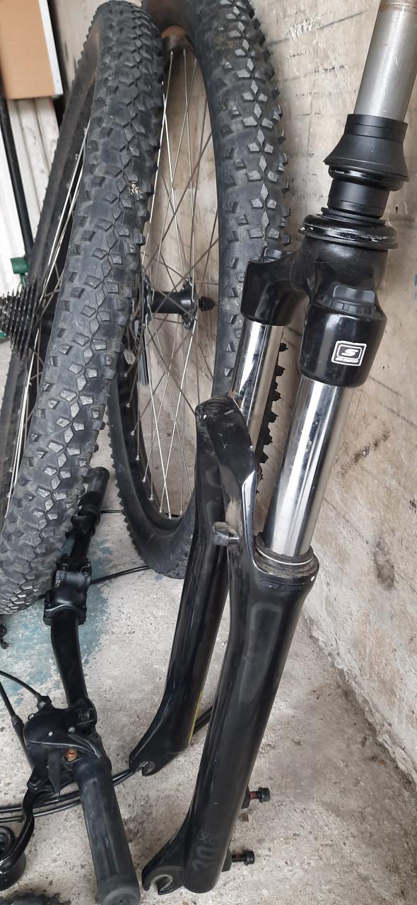 Onderdelen voor cube mtb 27.5 inch alles exclusief frame 2 a 3 jaar oud