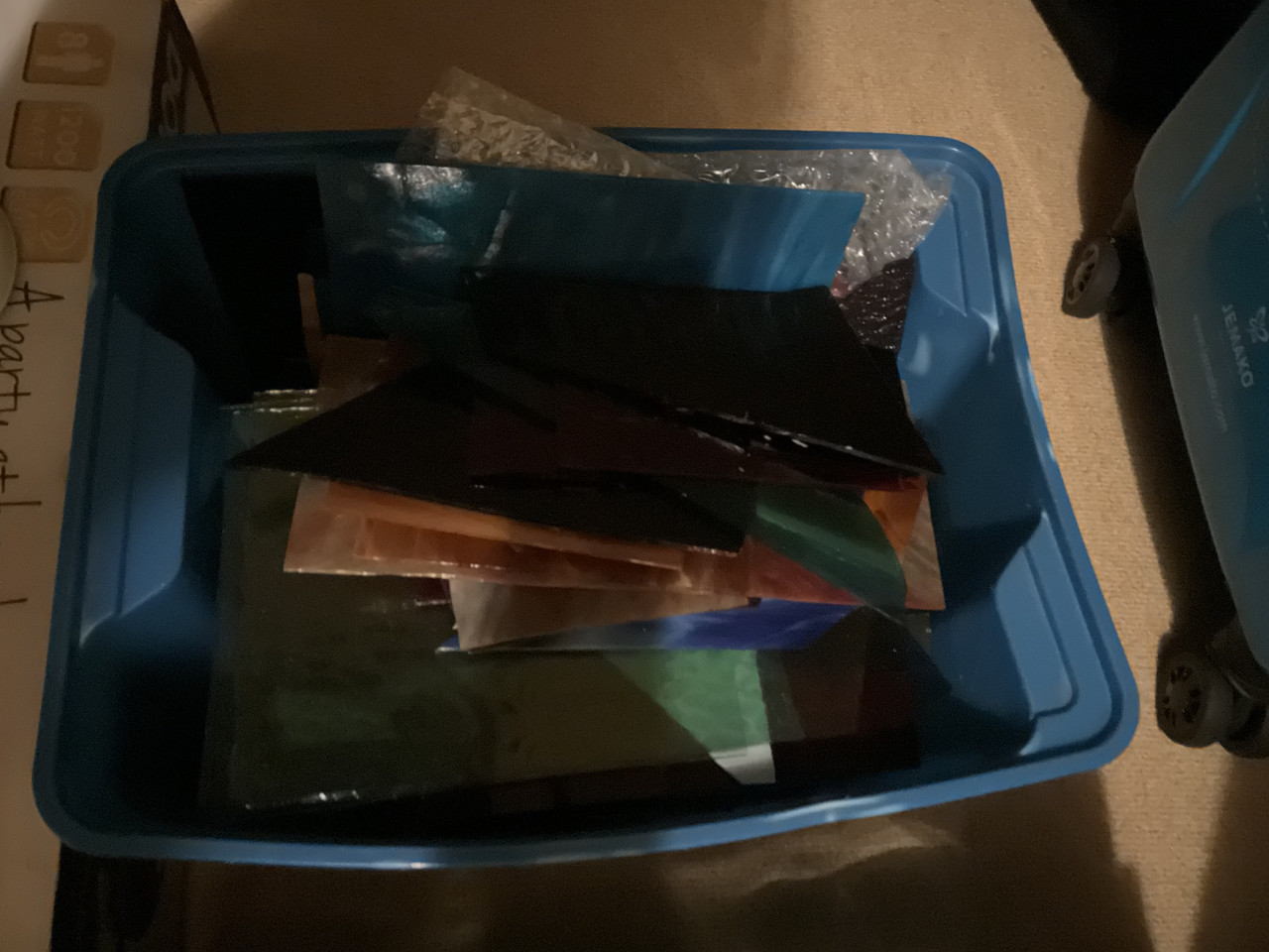 Keramiek en boek voor keramiek