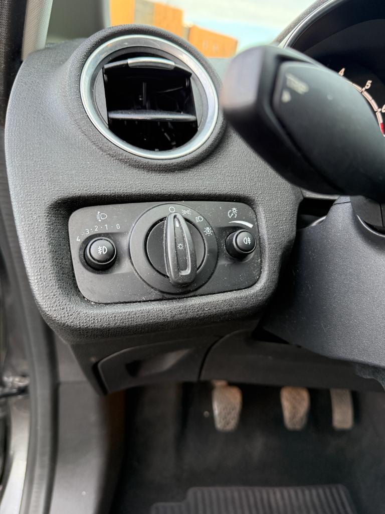 Ford Fiesta 1.0 - titanium