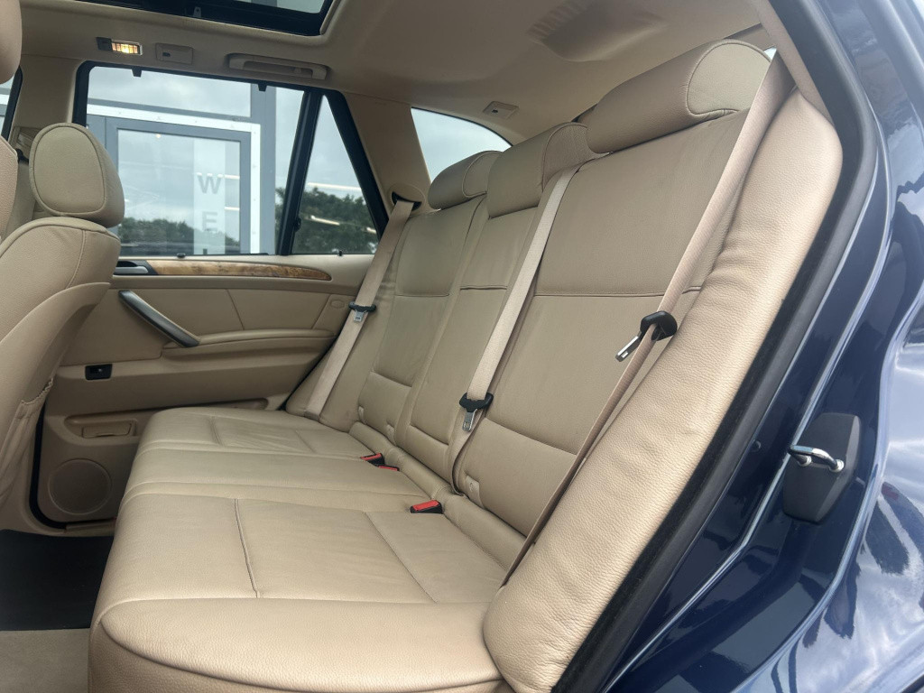 BMW X5 3.0i executive prachtige youngtimer|top staat| uniek lage km stand