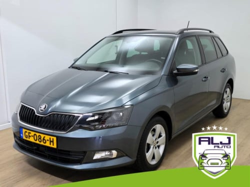 Skoda Fabia combi occasion 1.2 tsi met trekhaak en parkeersensoren | tweede