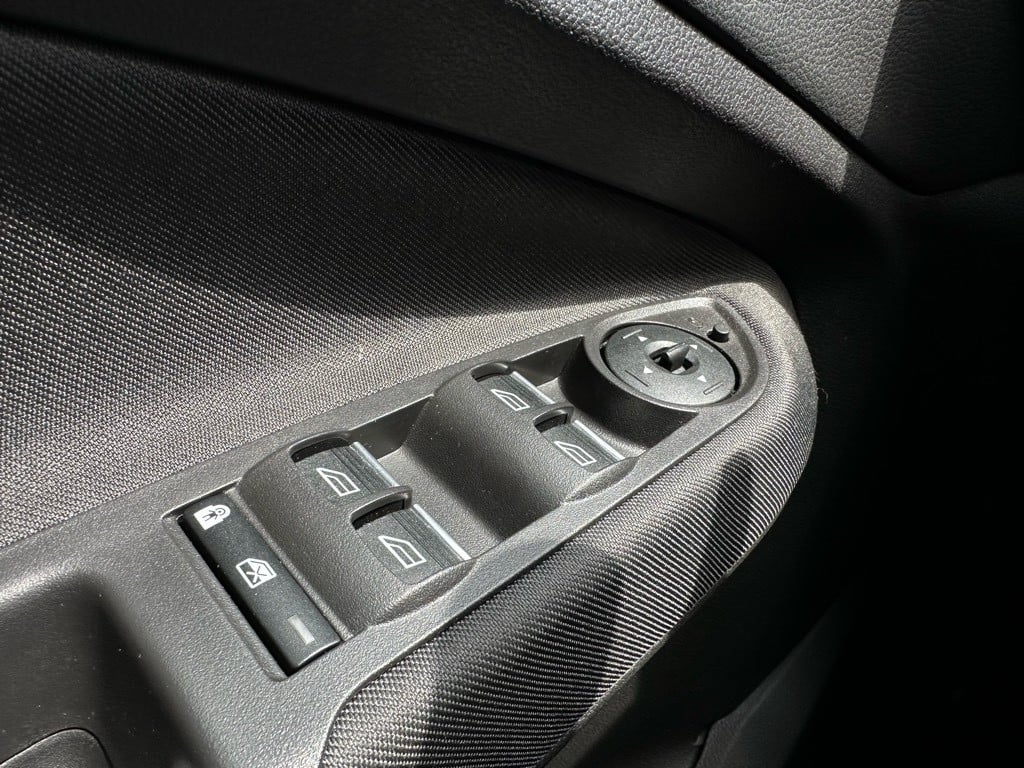 Ford C-max 1.0 titanium // nieuwe distributie // luxe uitvoering //