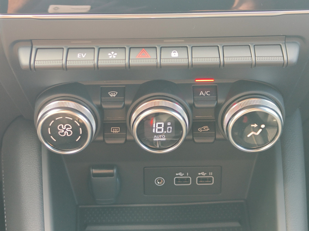 Renault Captur 1.6 e-tech hybrid 145 e-tech engineered
