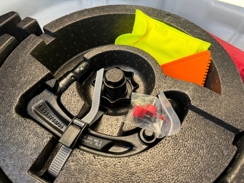 Volkswagen T-roc 1.5 tsi r-line edition * camera * massage * parkeerhulp