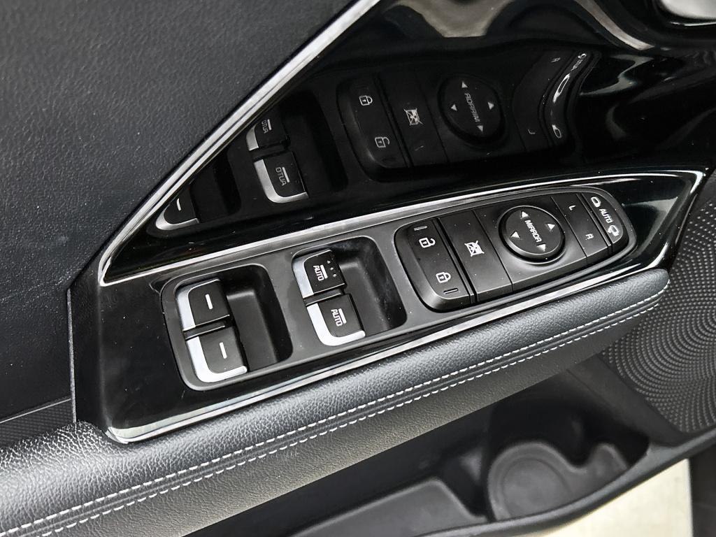 Kia Niro 1.6 gdi hybrid style edition jbl | blindspot | trekhaak