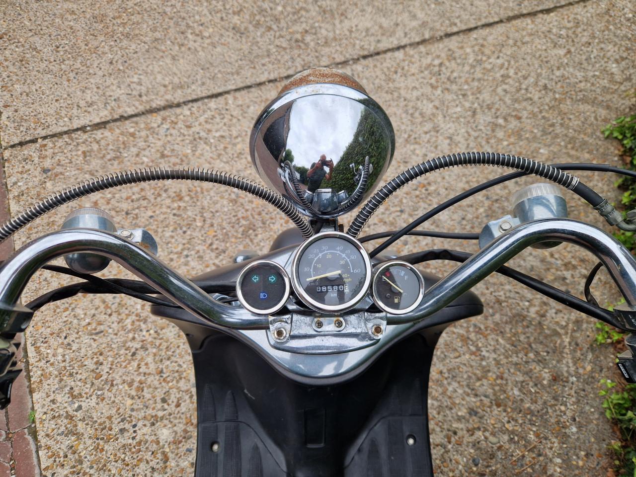 Leuke retro scooter
