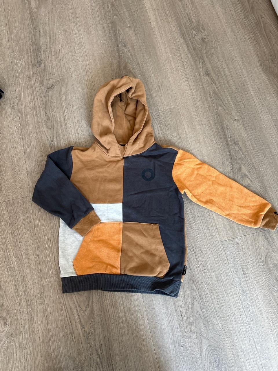 Hoody van Tumble"N Dry maat 110.