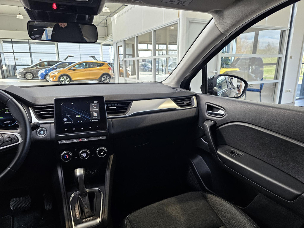 Renault Captur 1.6 e-tech plug-in hybrid 160 intens