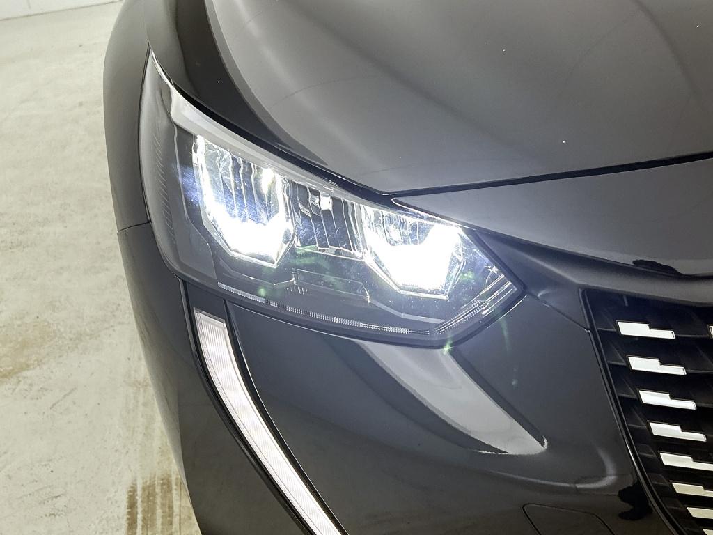 Peugeot 208 puretech 82 pk active pack stoelverwarming | apple carplay / an