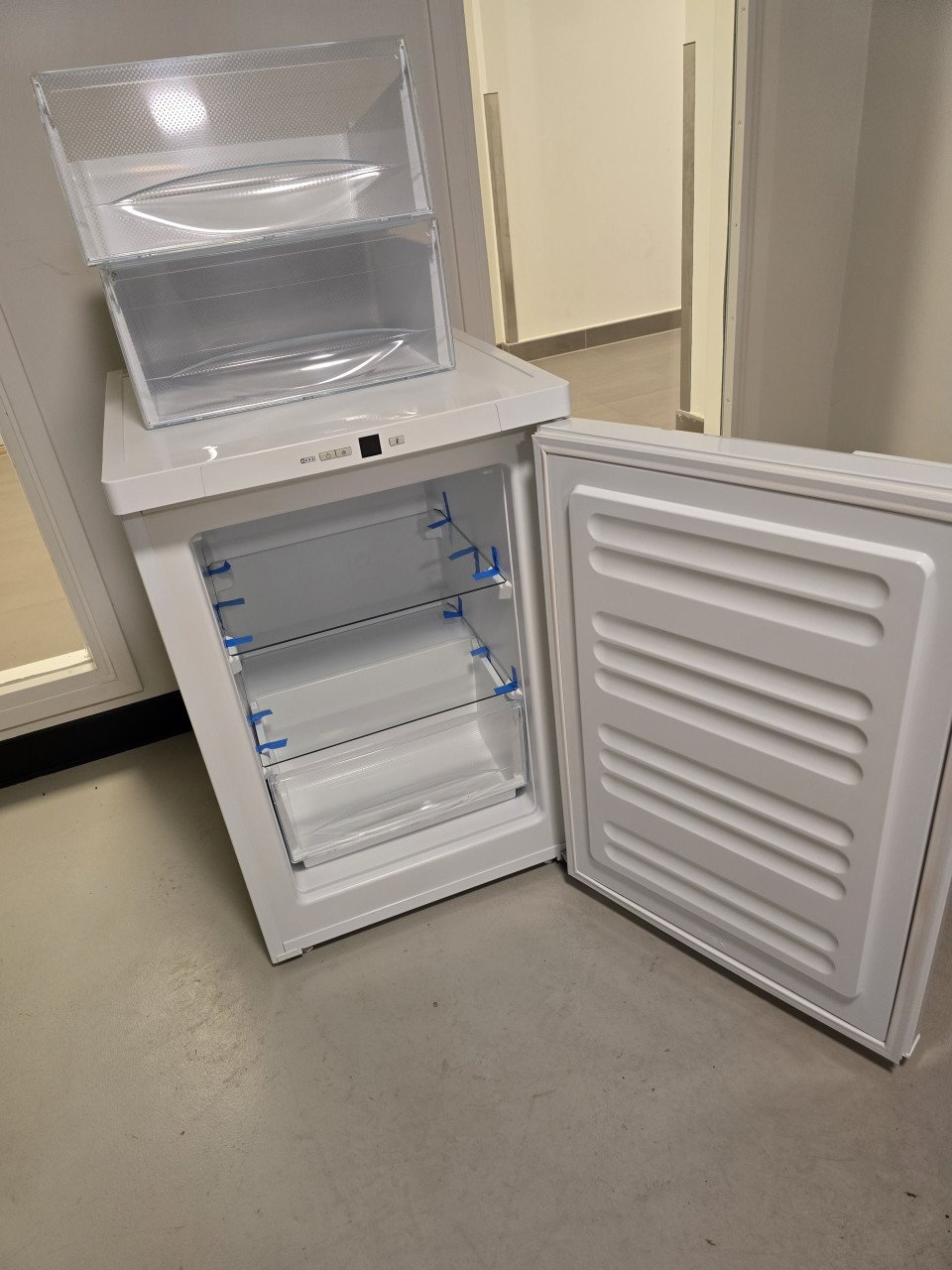 Te Koop nieuw model Miele Tafelmodel A+ vriezer*****