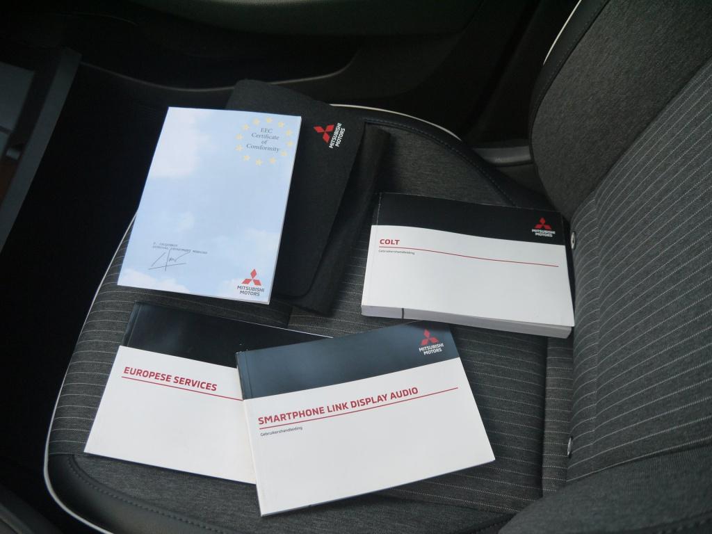 Mitsubishi Colt 1.6 hev instyle|trekhaak|rijklaar