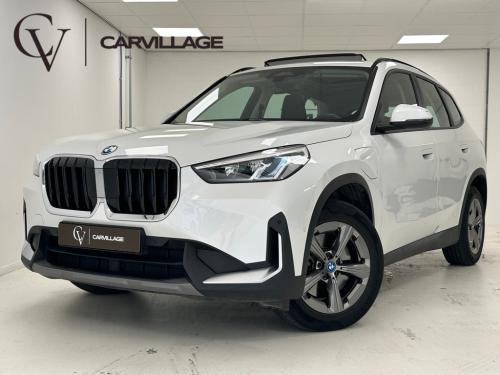 BMW X1 xdrive30e luxury | trekhaak | panoramadak | adaptief cc. |
