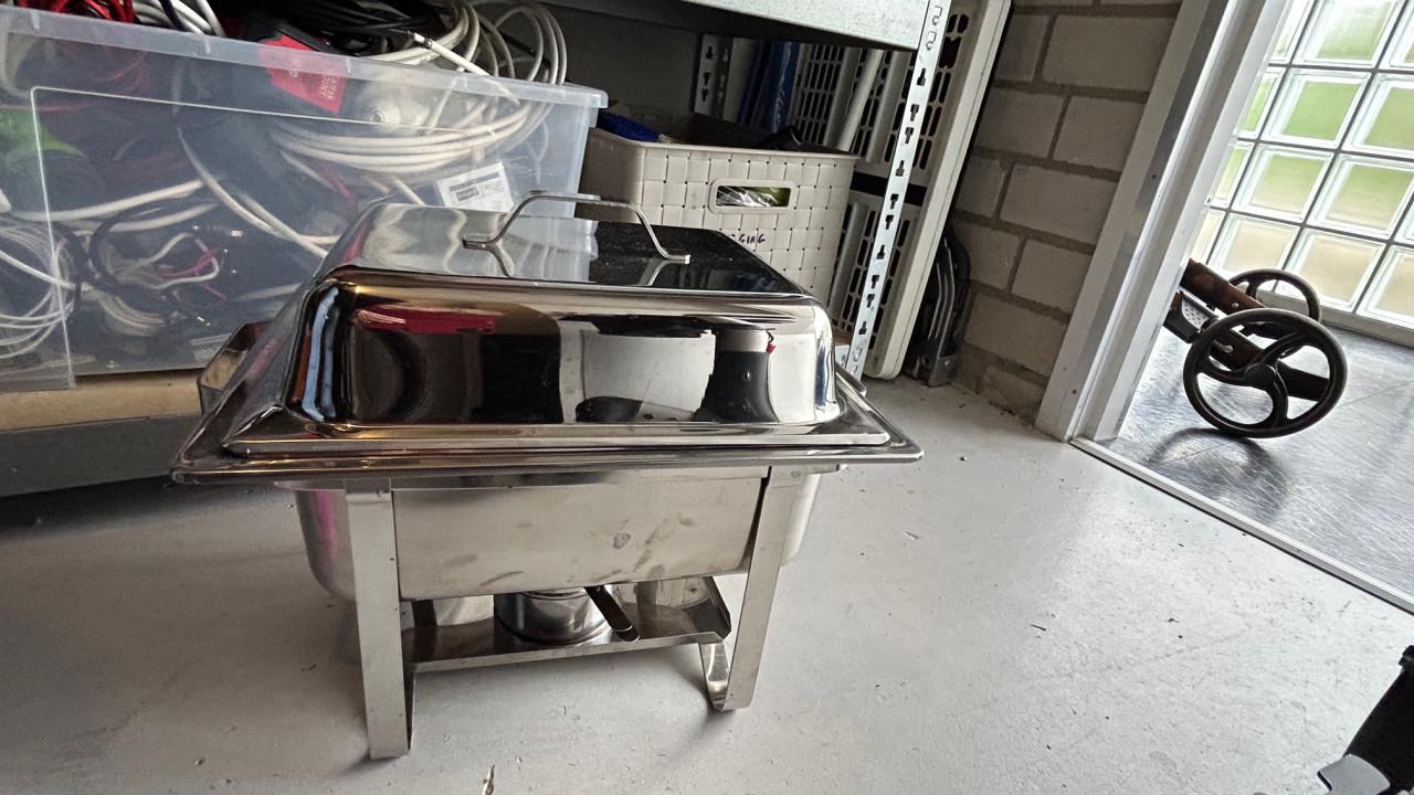 Au Baim Marie warmhoud buffet. Koopje als nieuw.