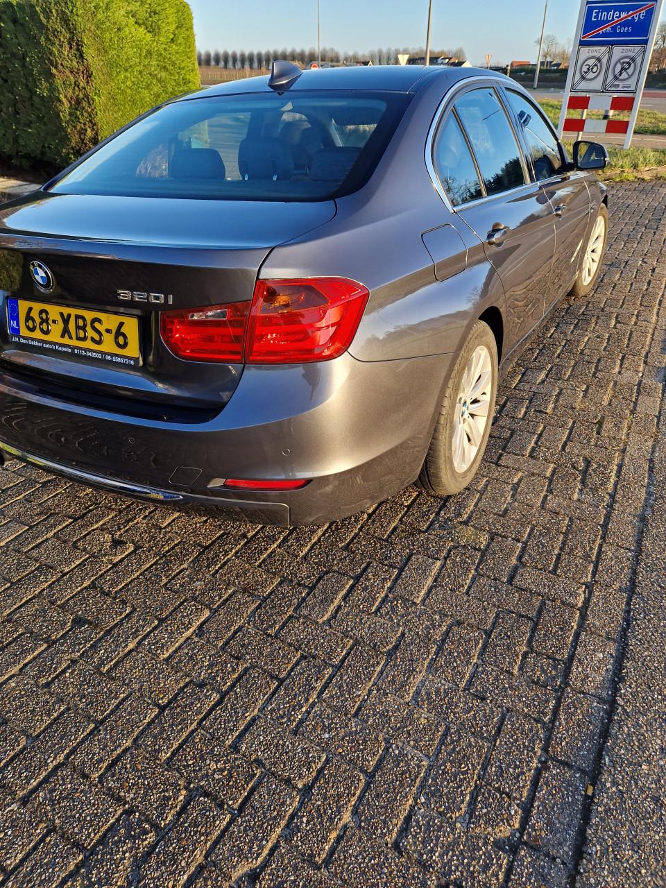 Bmw 320i luxery