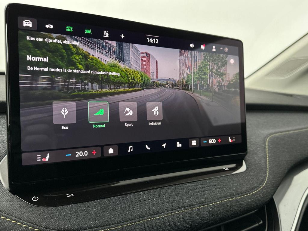 Skoda Elroq business edition tour elektromotor 150 kw / 204 pk