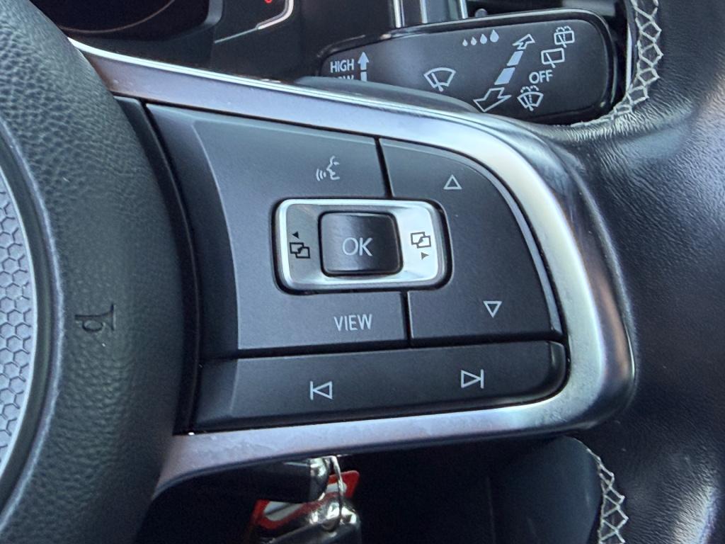 Volkswagen T-roc 1.5 tsi 150pk dsg 2x r-line | virtual | camera | dode hoek