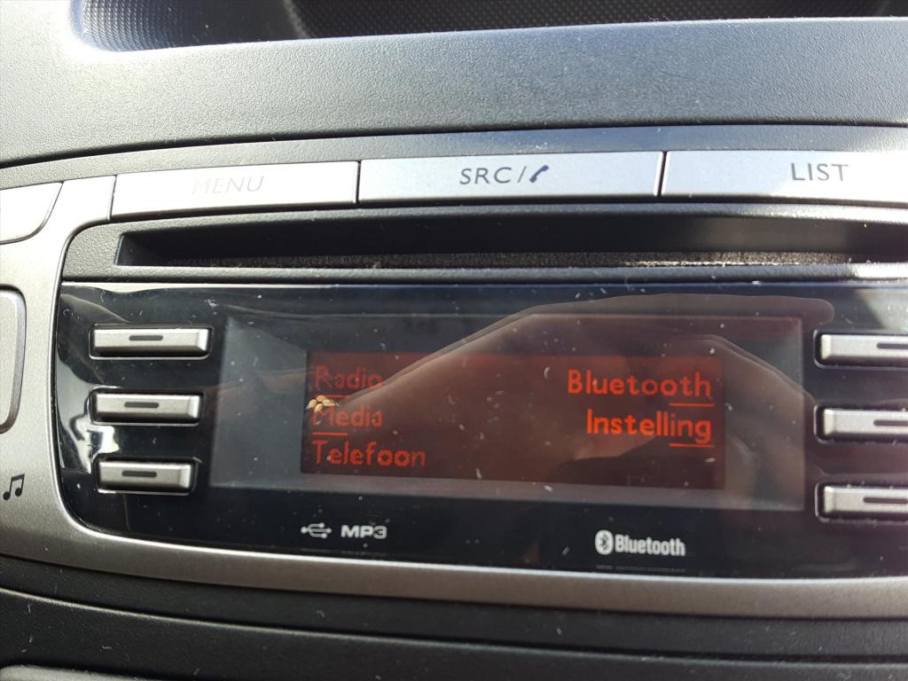 Peugeot 107 1.0 68pk 5d envy airco | elektrische ramen | centrale vergrende