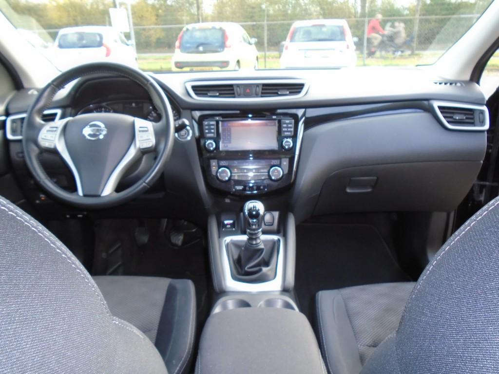 Nissan Qashqai 1.2 connect edition