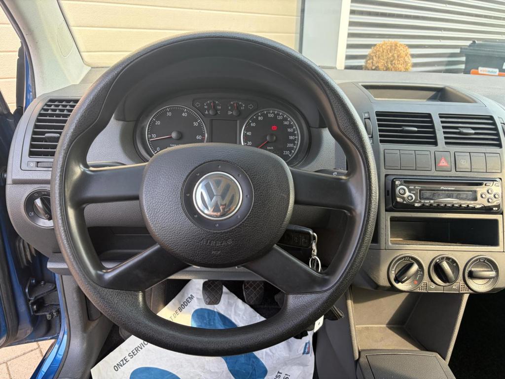 Volkswagen Polo 1.4-16v optive/130.000 nap/airco/nette auto/