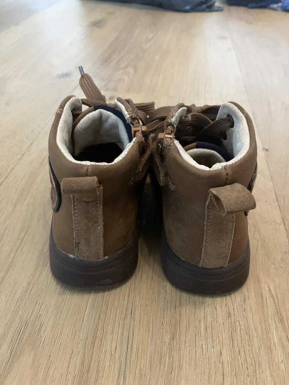 ShoesMe schoenen maat 26 nieuwstaat