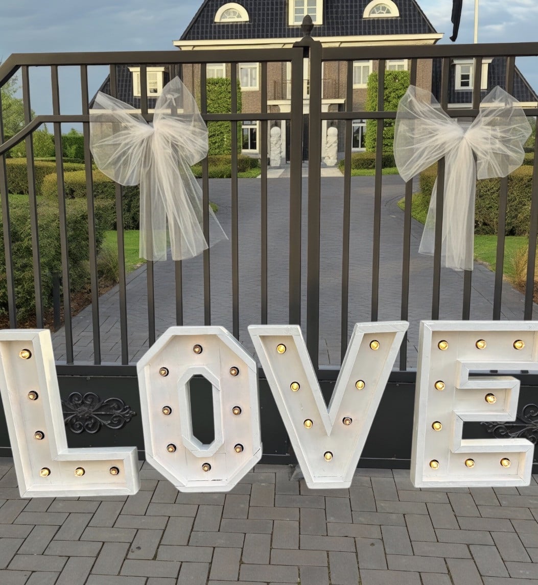 Led cijfers of led letters huren