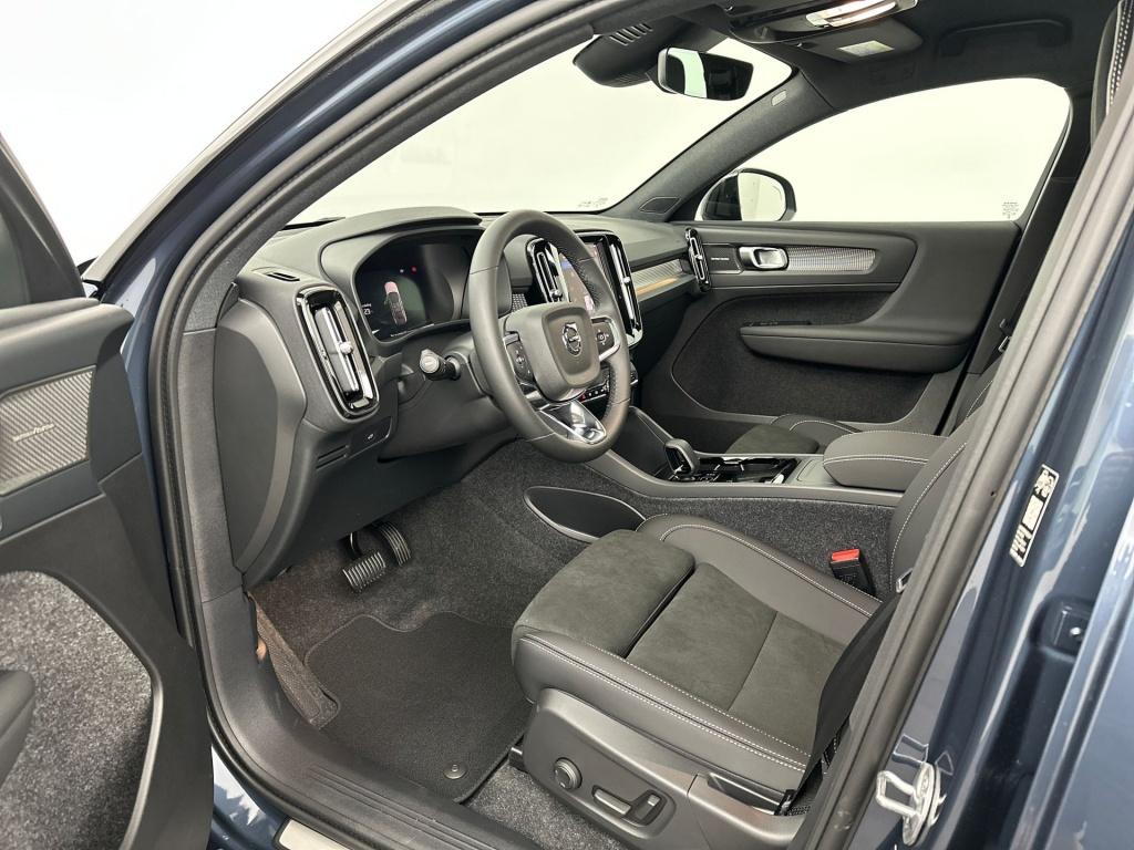 Volvo Ec40 extended range ultra black edition europa