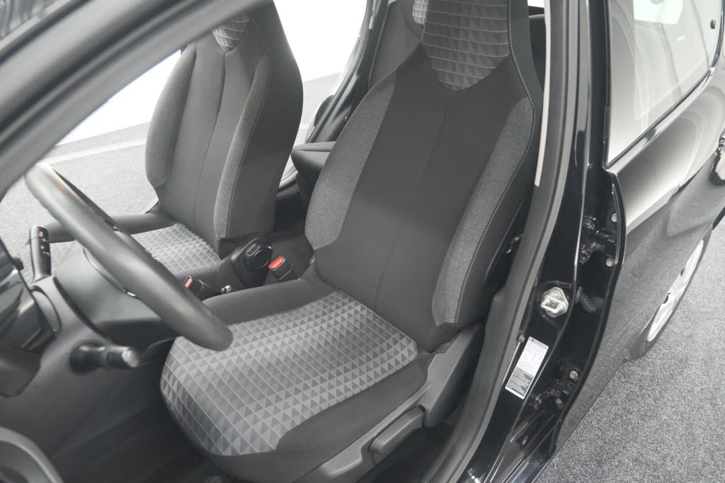 Peugeot 108 1.0 e-vti active | airco | bluetooth | elektrische ramen | 5 de