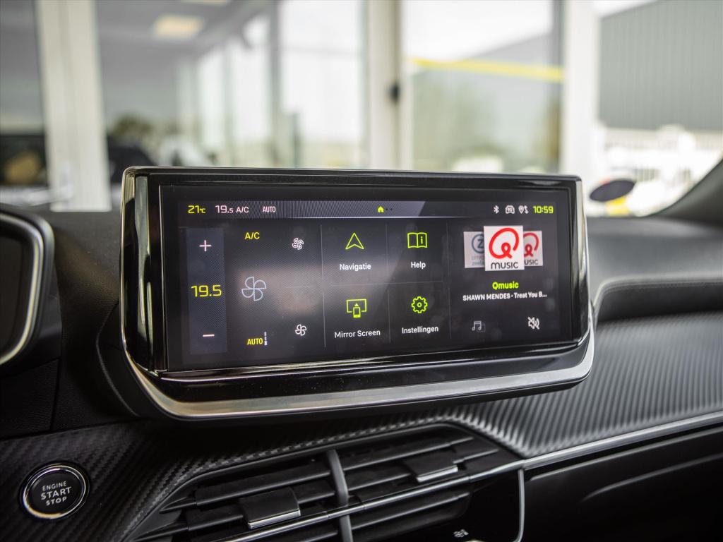 Peugeot 2008 1.2 hybrid 136pk e-dcs6 gt automaat | panoramadak | camera | n