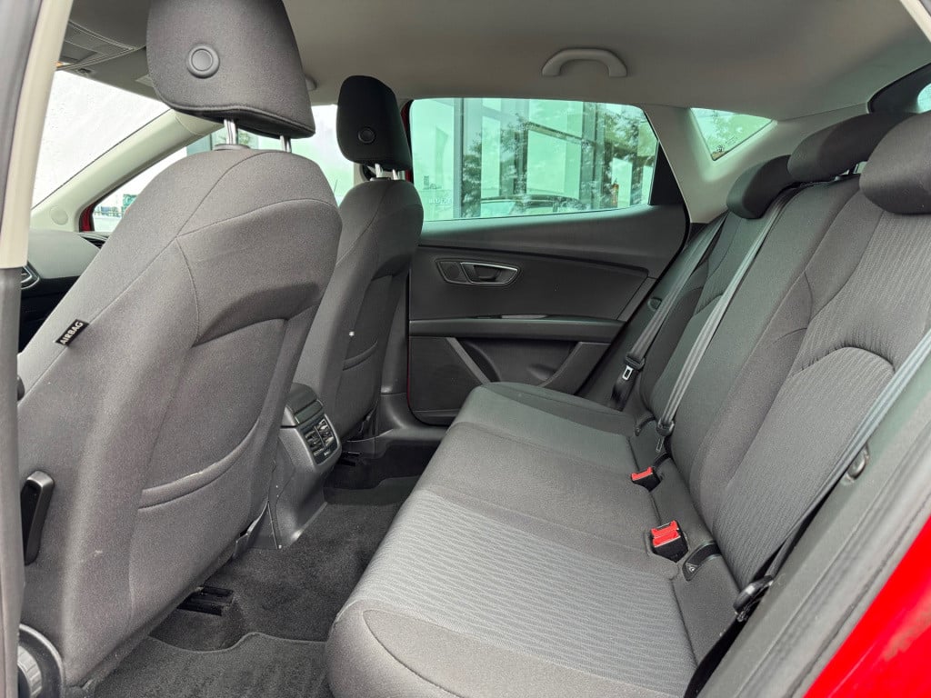 Seat Leon 1.2 tsi style * cruise control * navigatie * clima * pdc 2x