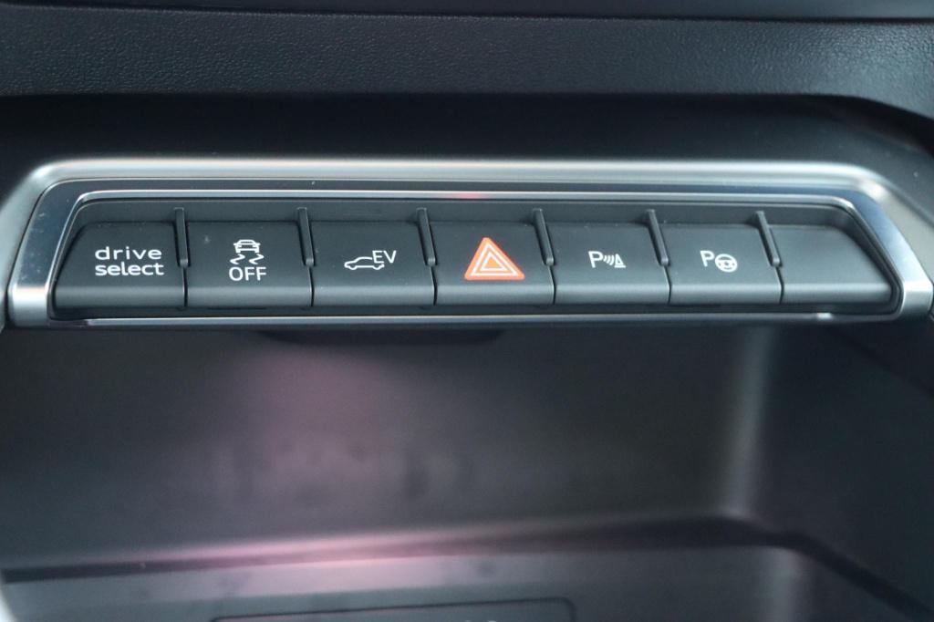 Audi A3 sportback 40 tfsi e | s edition | 204pk | s-tronic