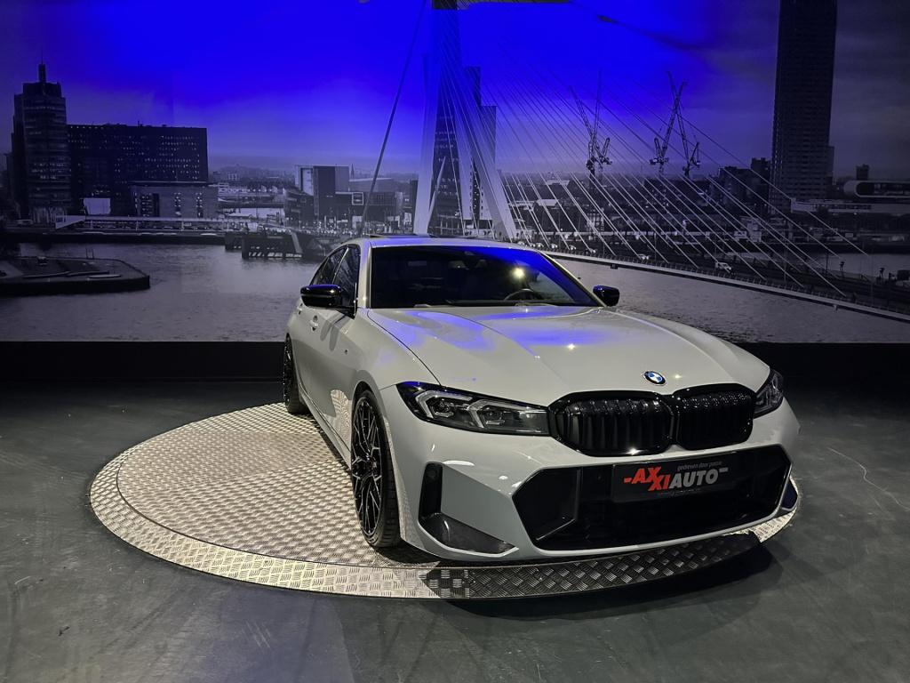 BMW 3-serie 330i m-sport *competitionstoelen*schuifdak*m-sport pro*