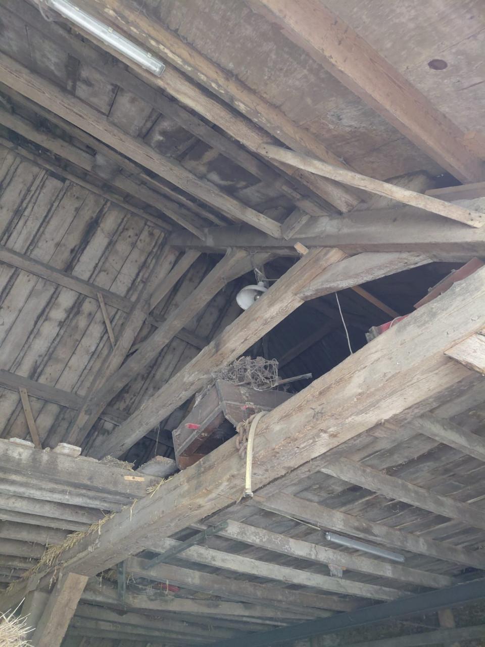 Grenen houten balken