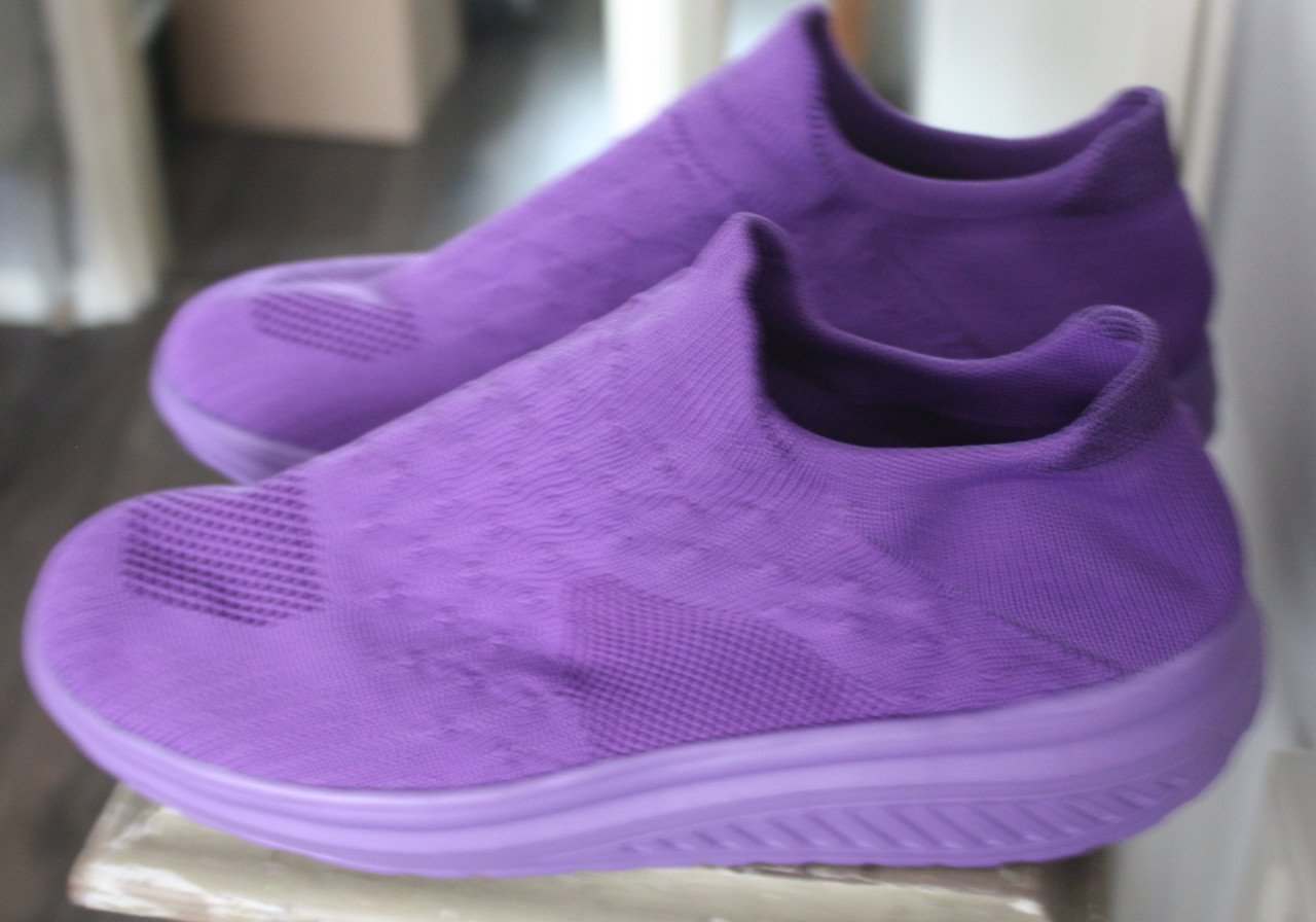 Nieuwe paarse schoenen maat 43